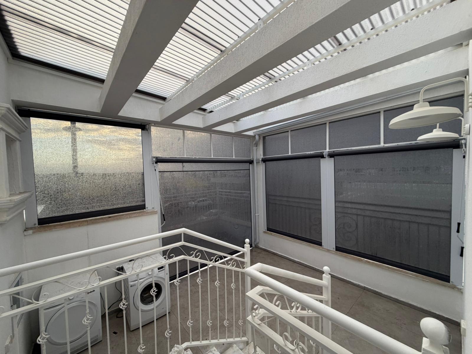 סגירת חורף למרפסת